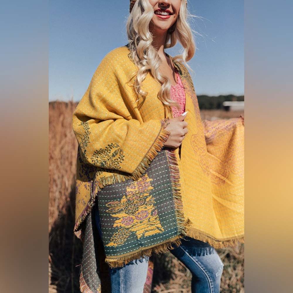 French Roast Shawl, Mustard